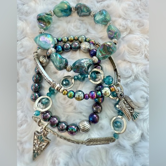 Elegant Multicolor Beaded Bracelet Set - Picture 1 of 5